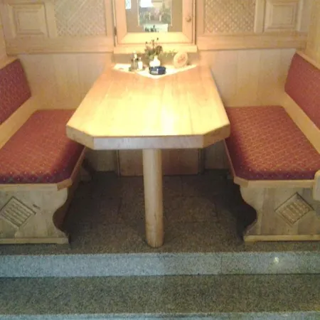 Estalagem Gastehaus Ritschi 3*